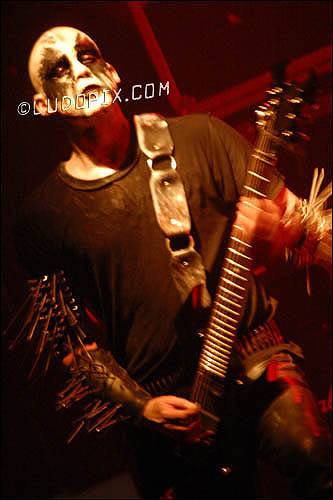 http://ludopix.metal-impact.com/musicpix/gorgoroth/27-03-05/gorgoroth_laloco27-03-05_22.jpg